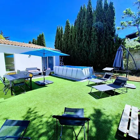 Piscine & Jardin Ensoleille 6 Pers Au Calme Villa *